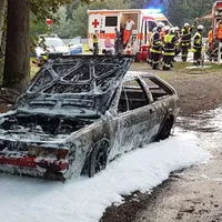 1593348084-a95-fahrzeugbrand-brand-wrack-gudugqrixig.jpg