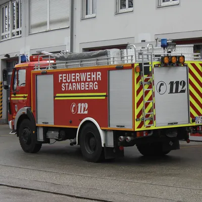 tlf_24-50_feuerwehr_starnberg_heck.jpg